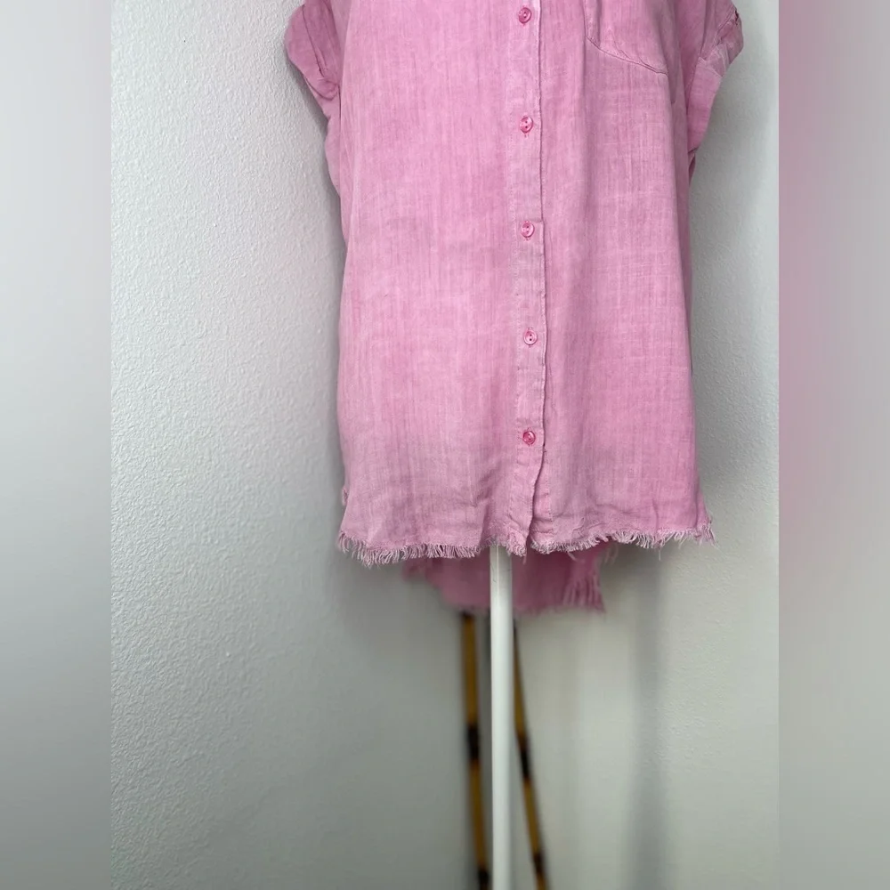 Umgee Pink Button Down Short Cuffed Sleeve Hi Low Raw Hem Lightweight Size Md - Picture 12 of 13